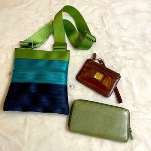 ✨👛Maggie Bags Crossbody Bag in Green, Teal, Blue ✨
